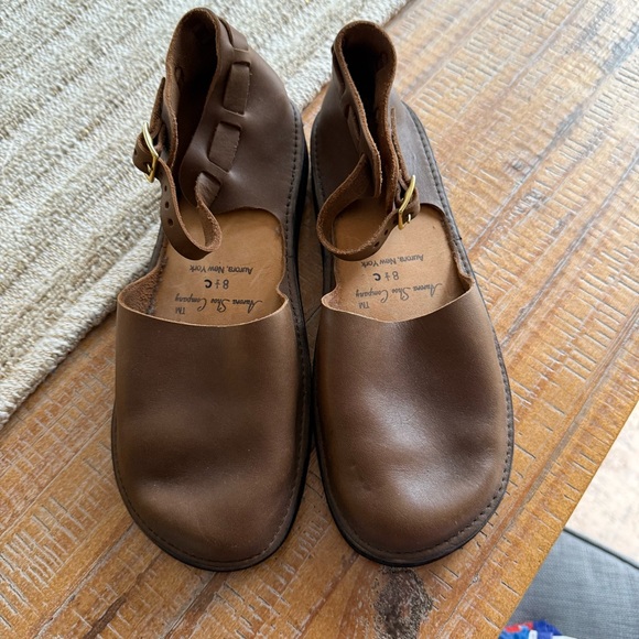 Aurora Shoes - AURORA SHOE CO. Brown Leather Mary Janes Shoes Sz 8.5